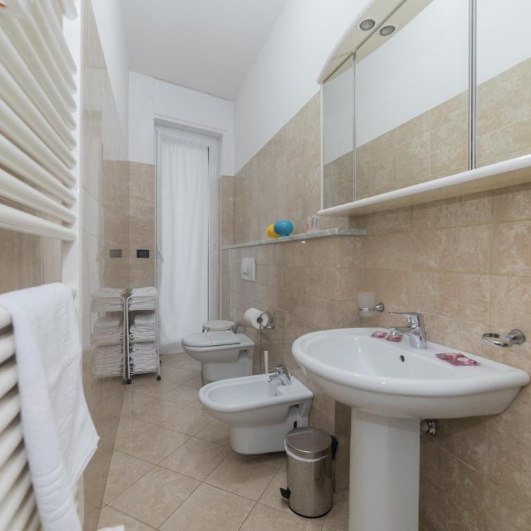 Casa Tykhe - Appartamento con 2 Camere da Letto e Balcone - 12