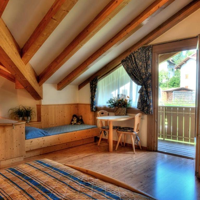 Caminetto Mountain Resort - Junior Suite mit Gartenblick - 3