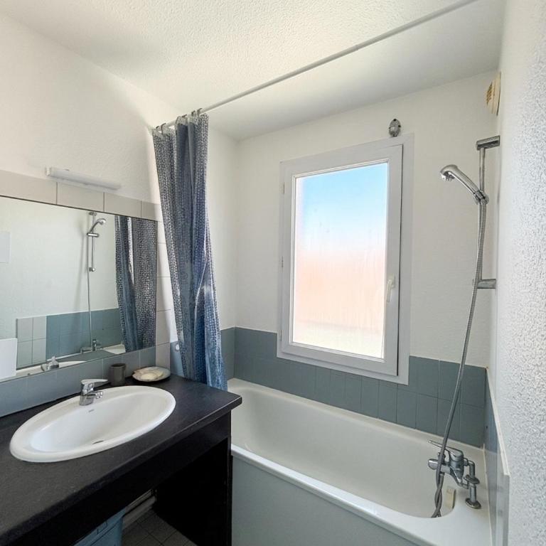 Rêve Bleu - Appartement 1 Chambre avec Balcon - 6