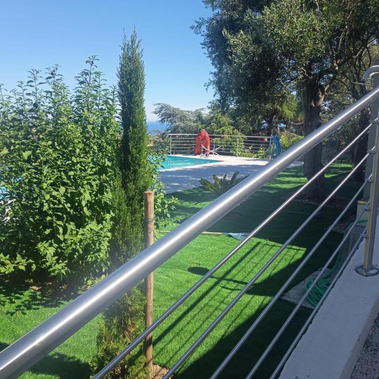Beautiful villa with sea & mountain view and pool - Casa - 15