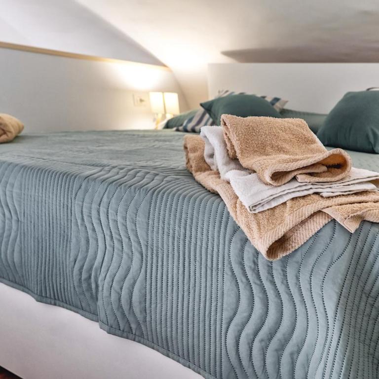Sweet Rose Studio Apartment with Garden - Appartamento con 1 Camera da Letto - 5