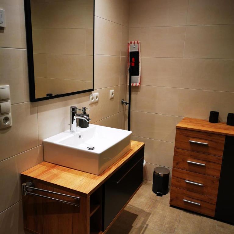 Apart Pichler - Two-Bedroom Apartment - 12