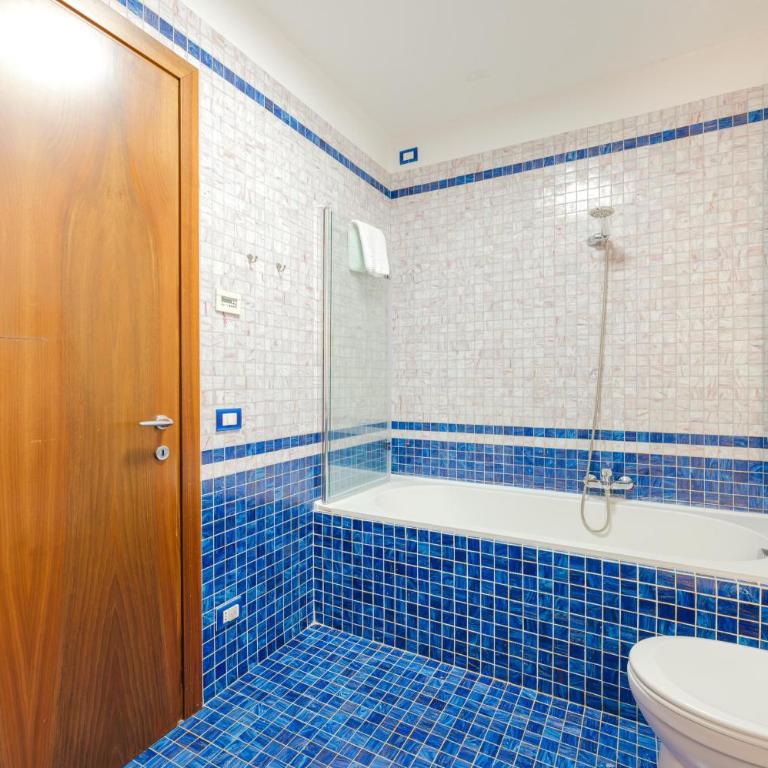 Garden Palace Rooms - Camera Matrimoniale con Bagno Privato - 8