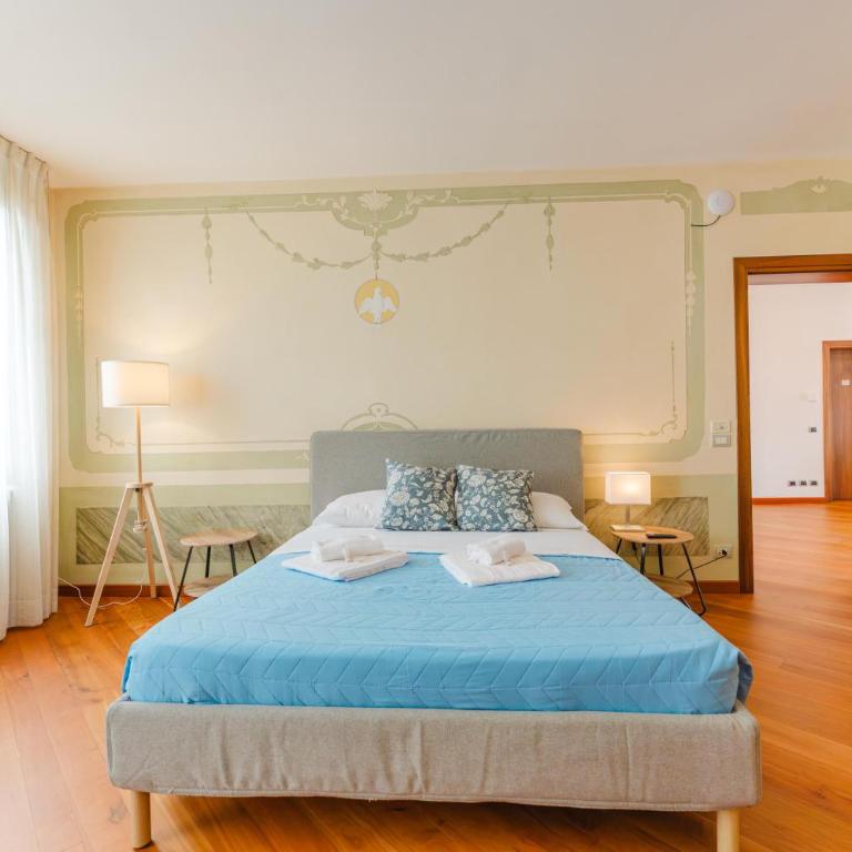 Garden Palace Rooms - Camera Matrimoniale con Bagno Privato Esterno - 9