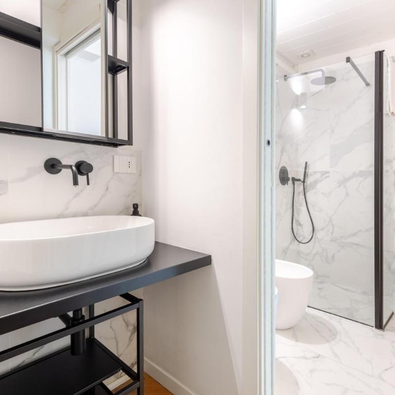 Hostdomus - Solferino Loft - Appartamento Superior con 2 Camere da Letto - 13