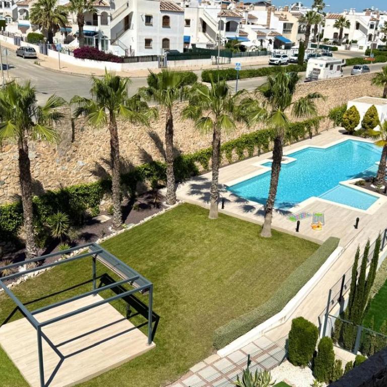 Penthouse Soleil Golf Villamartin - Apartamento de 3 dormitorios - 25