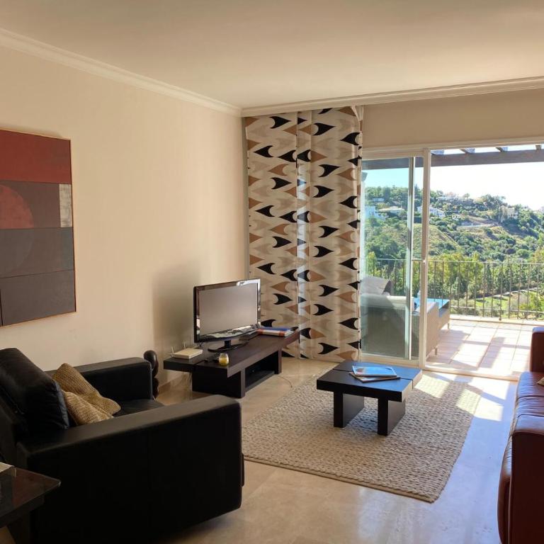 Altos De La Quinta - One-Bedroom Apartment - 8