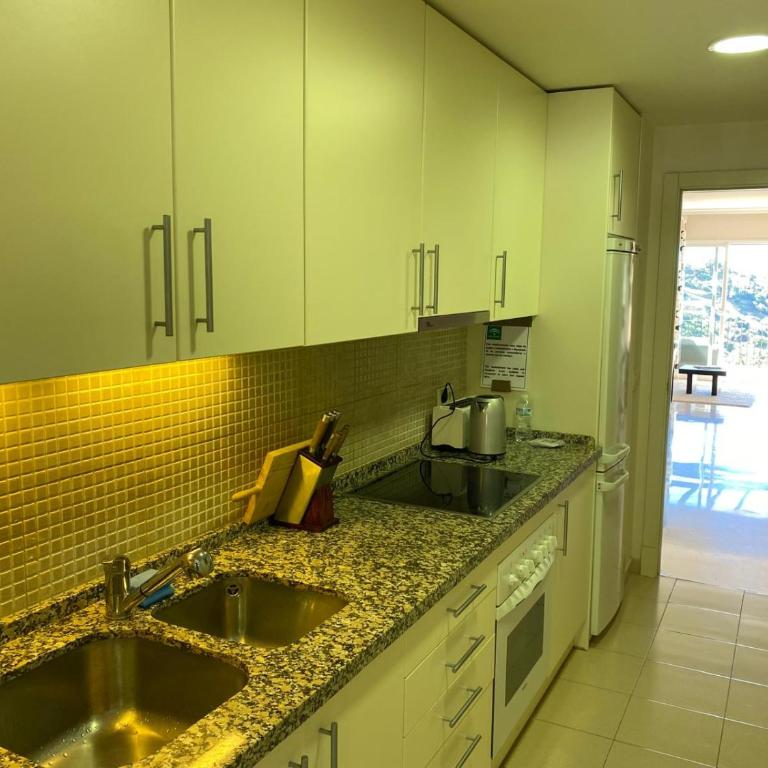 Altos De La Quinta - One-Bedroom Apartment - 12