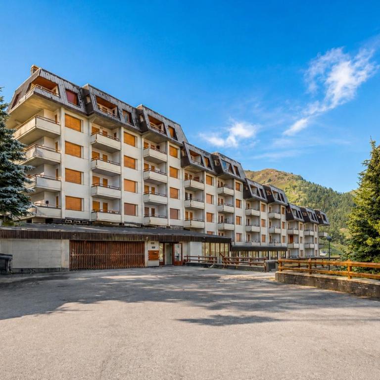Hostdomus - Yellow Suite - Monolocale Familiare - 24