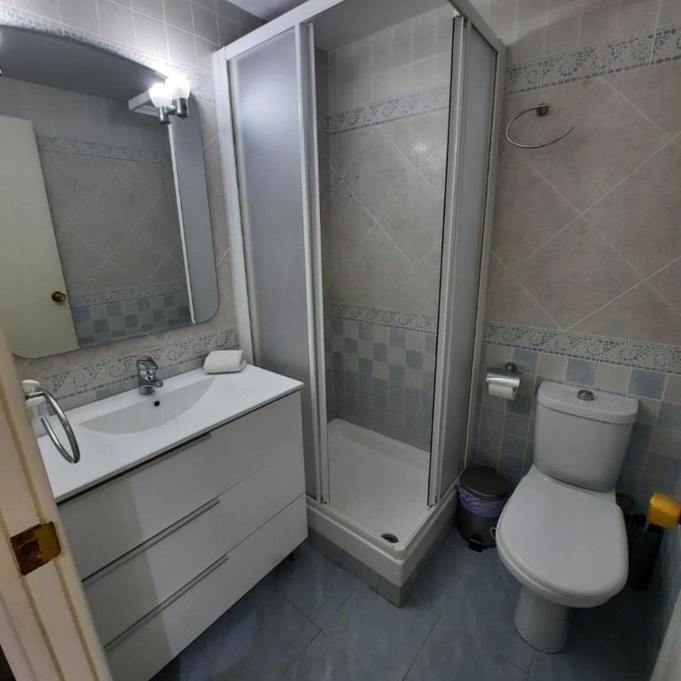 Gonzalo Bilbao - Three-Bedroom Apartment - 9