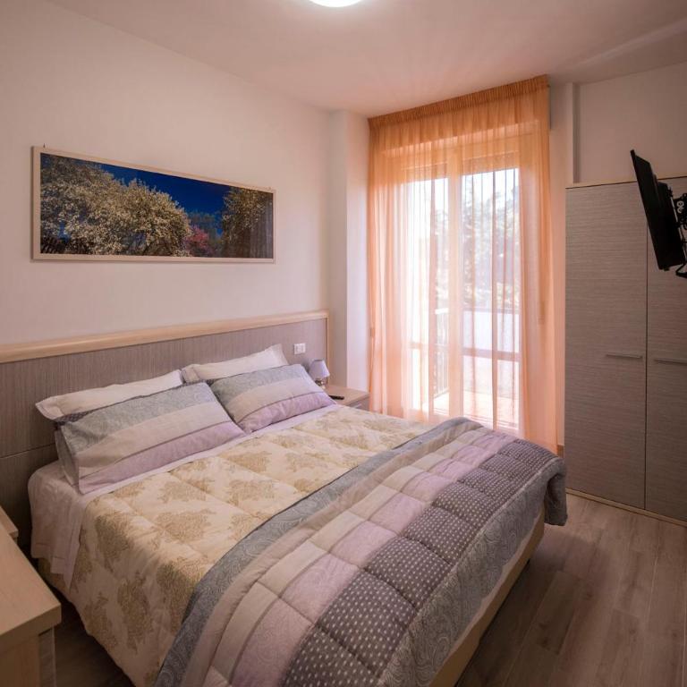 Affittacamere Le Quattro Stagioni - Camera Matrimoniale/Doppia con Letti Singoli con Bagno Privato - 5