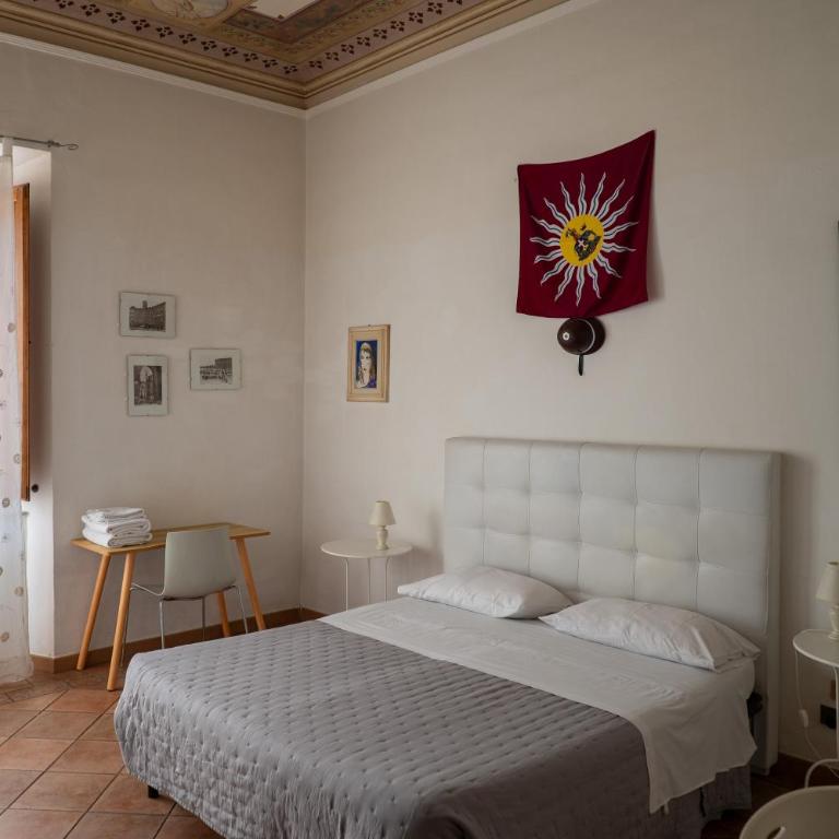 Casa di Alfredo Affittacamere - Standard Double Room with Shared Bathroom - 12