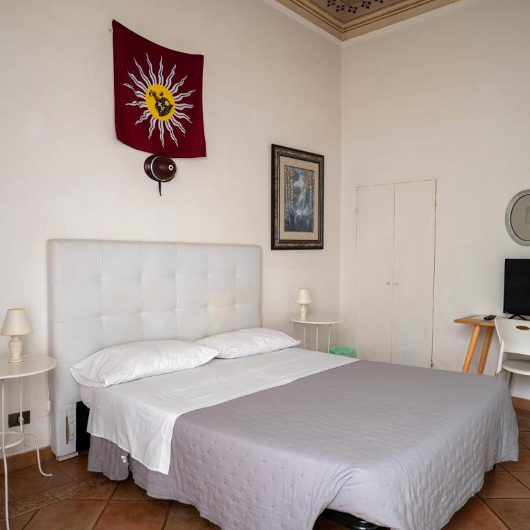 Casa di Alfredo Affittacamere - Standard Double Room with Shared Bathroom - 16