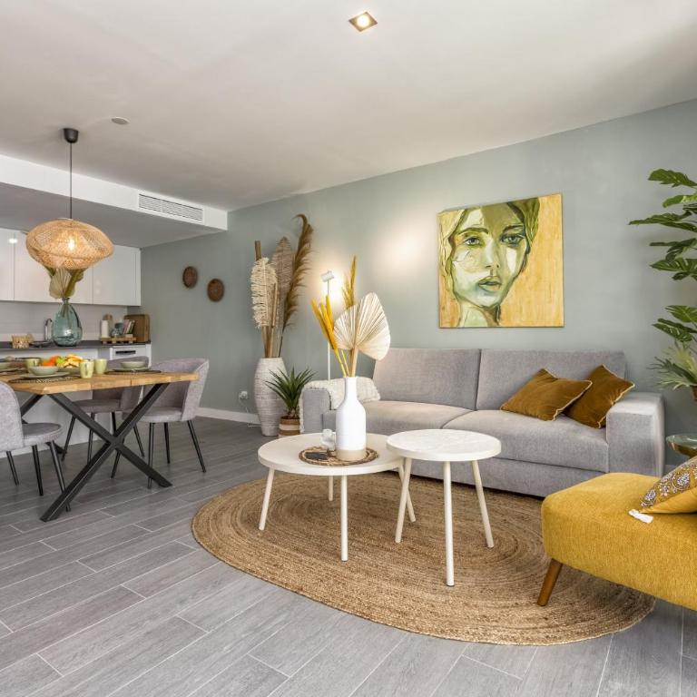 ViVi Homes - Casa Leo - Terrace - Pool - Gym - Two-Bedroom Apartment with Terrace - 12