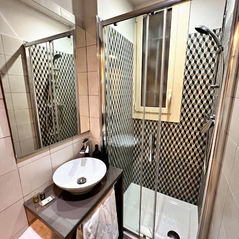 My Residence d'Azur - Studio Apartment with One Double Bed - 10