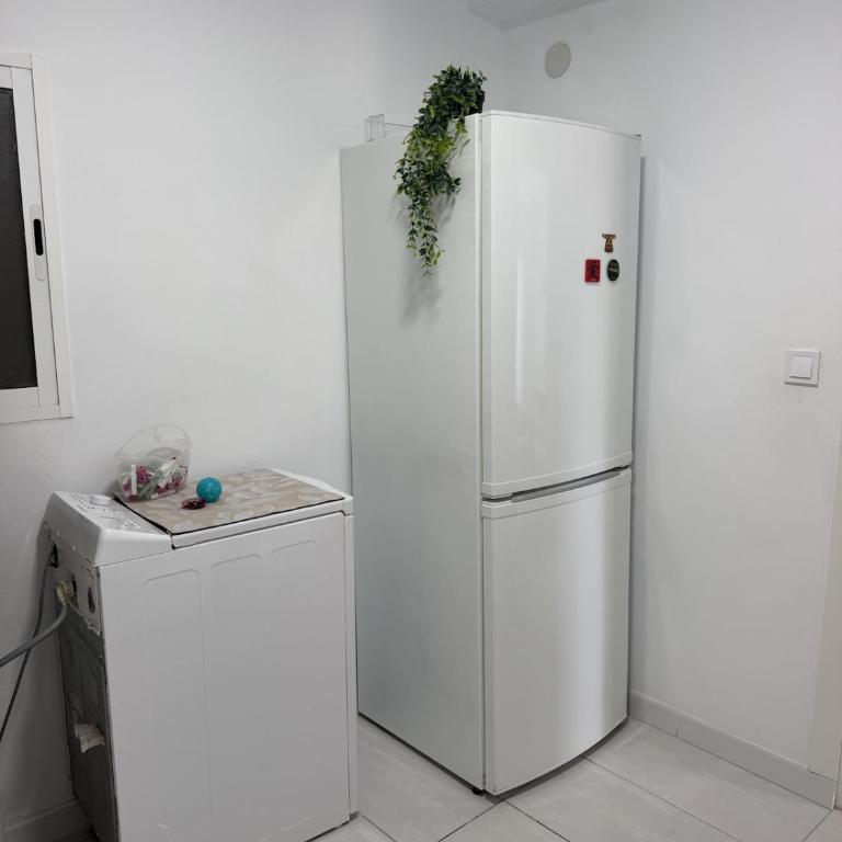 Ático con terraza cerca de la playa en Salou - Apartamento de 3 dormitorios - 8