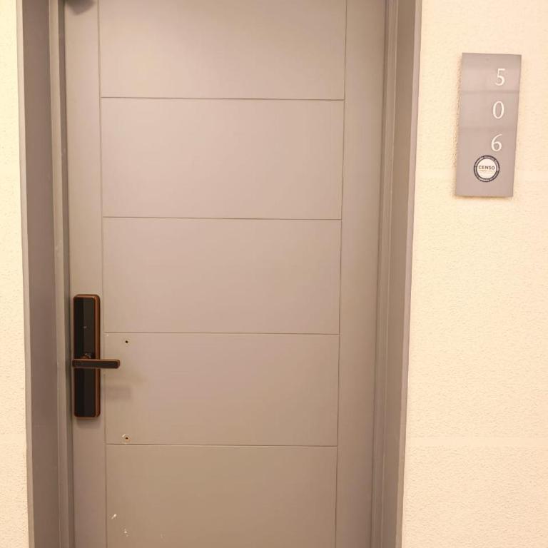 Apartamentos y Habitaciones Privadas Automatizados - Apartment - 5
