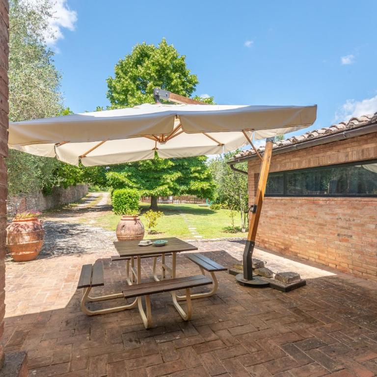 Agriturismo Montechiaro - Villa con Vista Giardino - 10