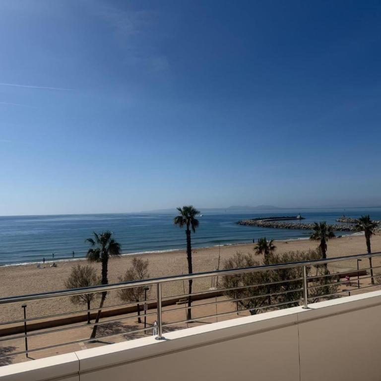Apartamento en primera línea de mar con terraza y piscina en Rosas, Santa Margarita - ES-204-38 - Appartamento - 11