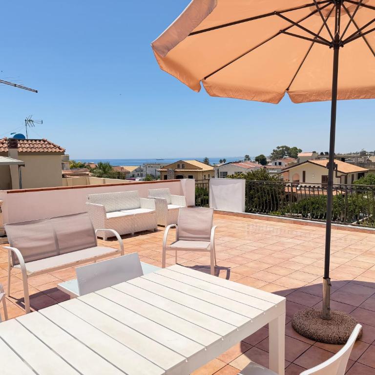 Villa Santa Barbara - Appartamento con Vista e Balcone - 5