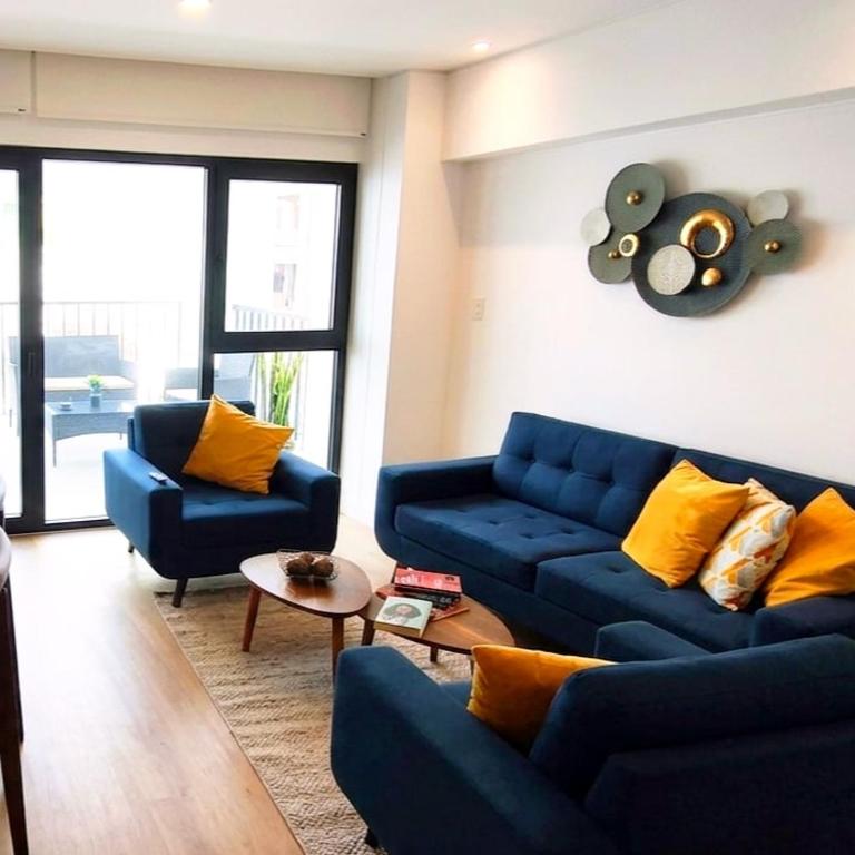 Departamento Cayma con 2 cocheras terraza privada - Three-Bedroom Apartment - 1