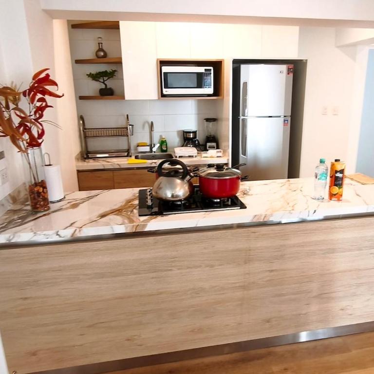 Departamento Cayma con 2 cocheras terraza privada - Three-Bedroom Apartment - 4