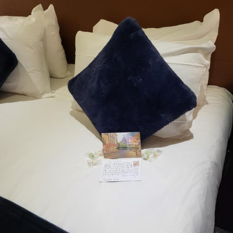 Accueil Hôtel Paris Pigalle Montmartre - Hôtel rénové - Chambre Double Standard - 2
