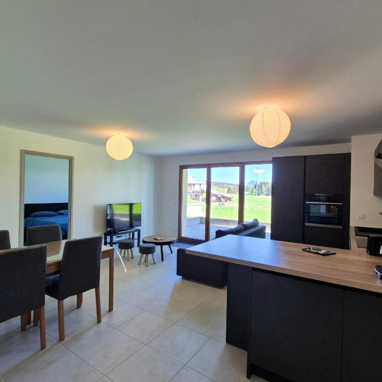 Appartement cosy pour 4 personnes La Féclaz - Apartment - 2