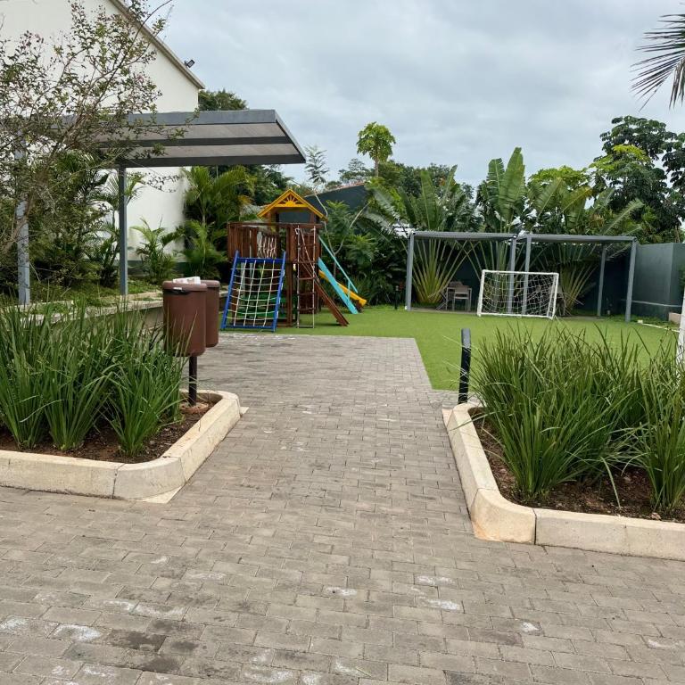 Dpto en Barrio cerrado - Apartamento de 2 dormitorios - 12