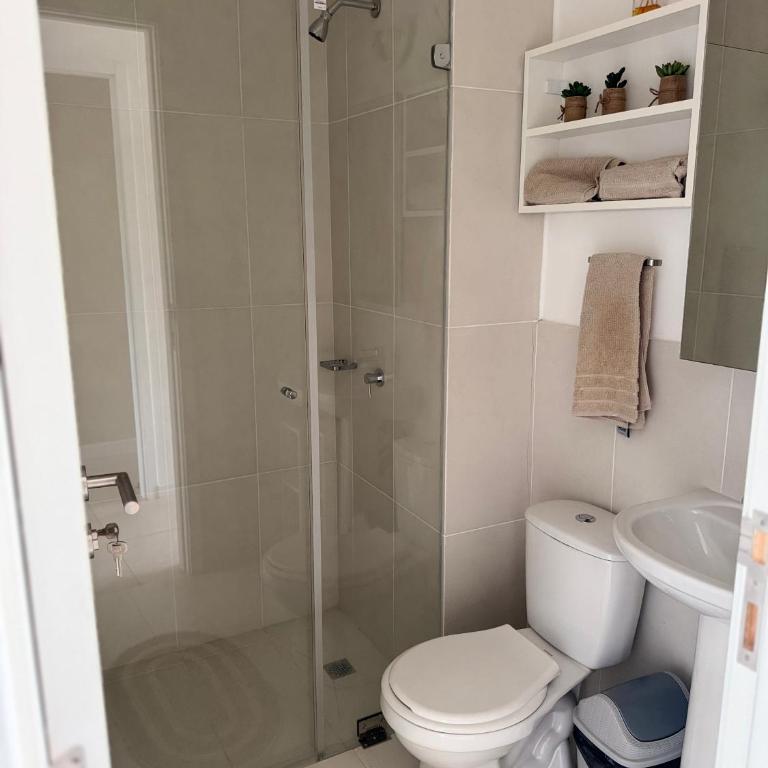 Dpto en Barrio cerrado - Apartamento de 2 dormitorios - 3