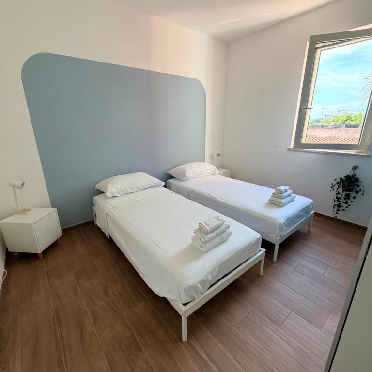 Almaré Luxury Beach Apartments - Two-Bedroom Apartment with Terrace and Sea View - 8