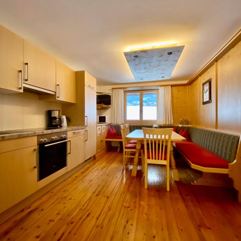 Ferienhaus Oberhuben - Apartment mit 3 Schlafzimmern und Dusche - 4