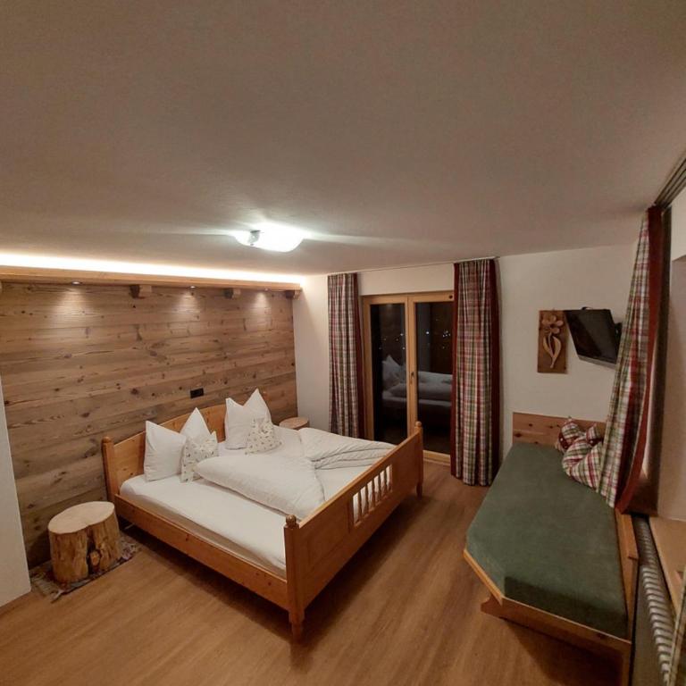 Ferienhaus Oberhuben - Apartment mit 3 Schlafzimmern und Dusche - 16