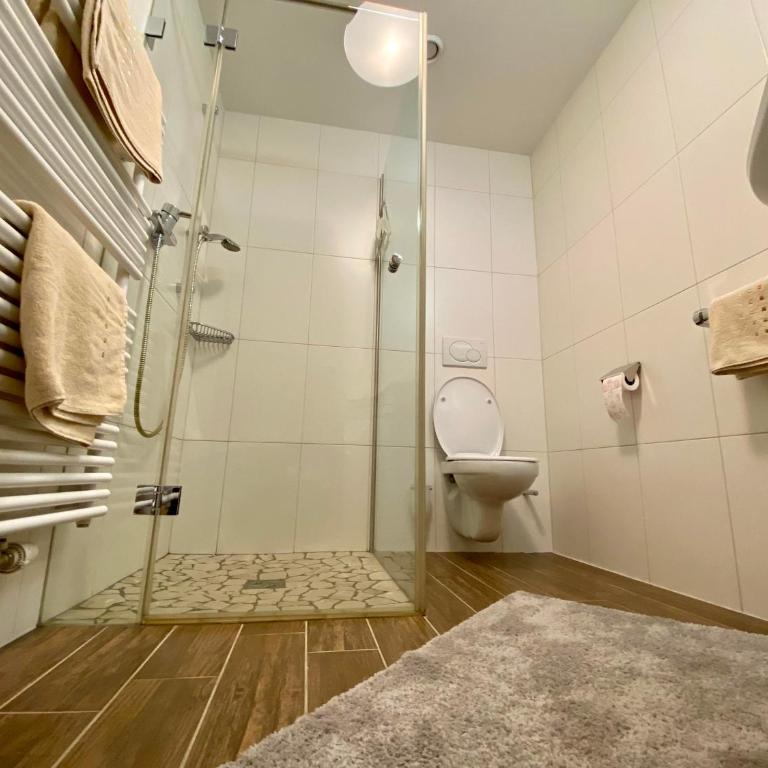Ferienhaus Oberhuben - Apartment mit 3 Schlafzimmern und Dusche - 26