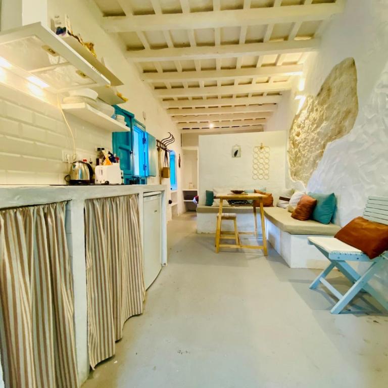 Cave apartment in the heart of the center - One-Bedroom Apartment - 2