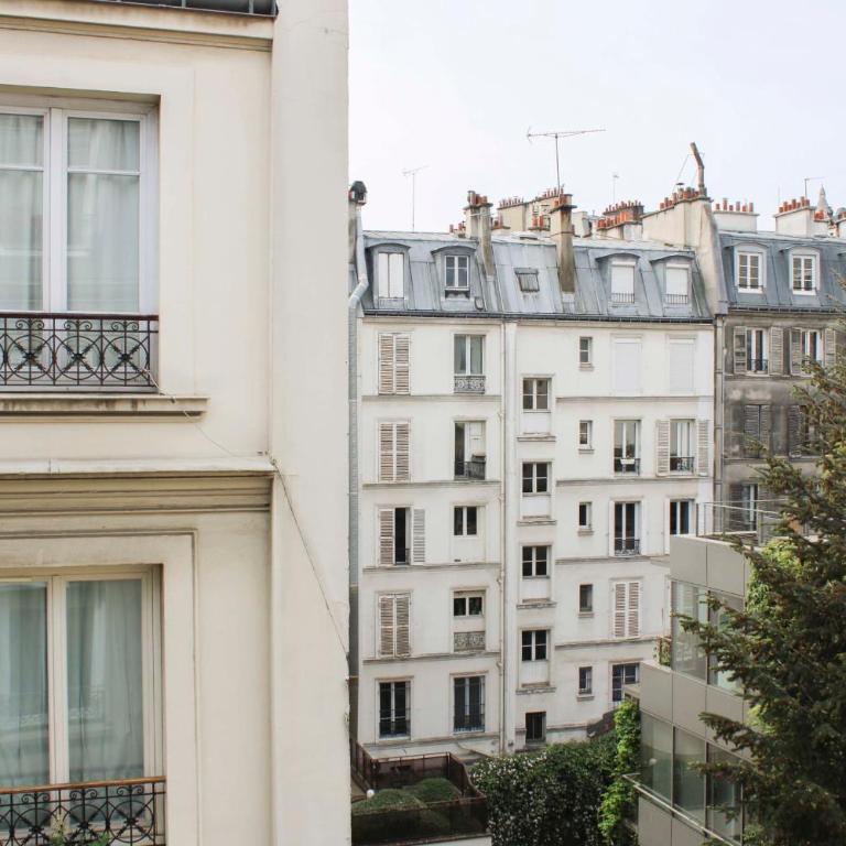 Appartement Lumineux avec Vue Montmartre - 38m - Appartement - 20