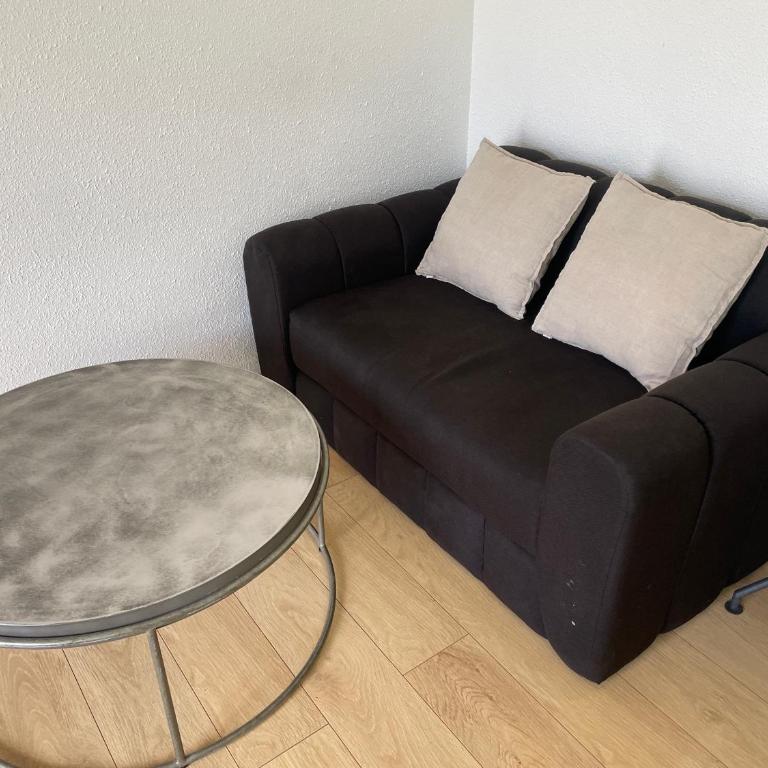 Grande Chambre avec parking possible en supplément, BORDEAUX BASTIDE - Chambre Double avec Terrasse - 2
