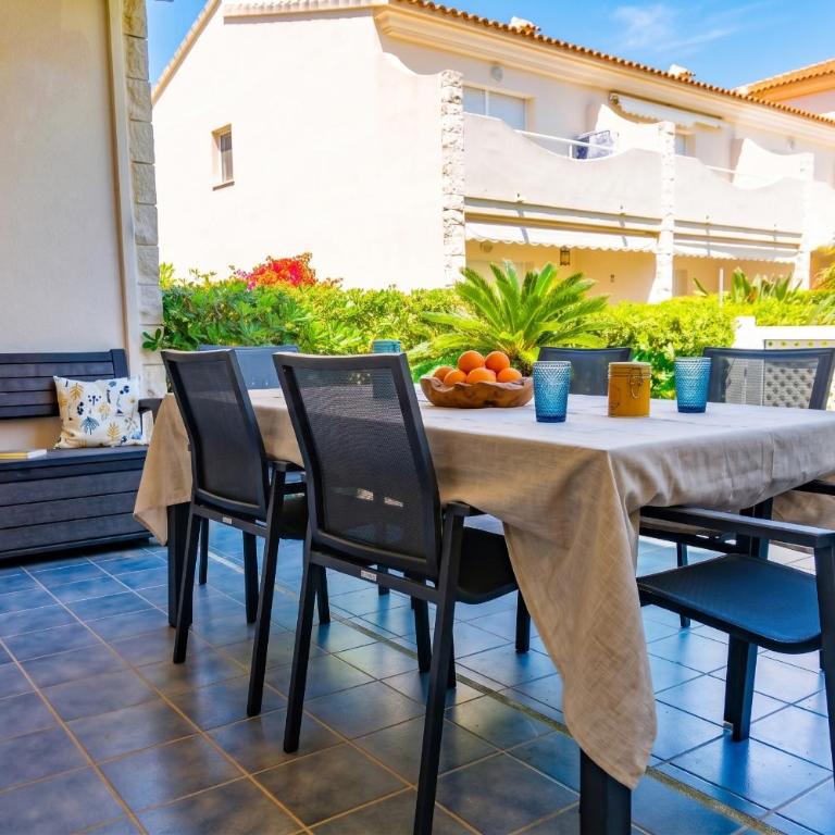 Beach Apartment - Pool - 6px - A/C - Apartment with Pool View - 13