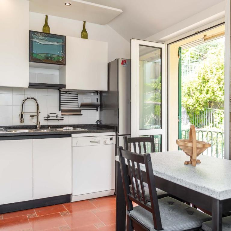 FREE PARK - Vista Mare - Three-Bedroom Apartment with Balcony - 26
