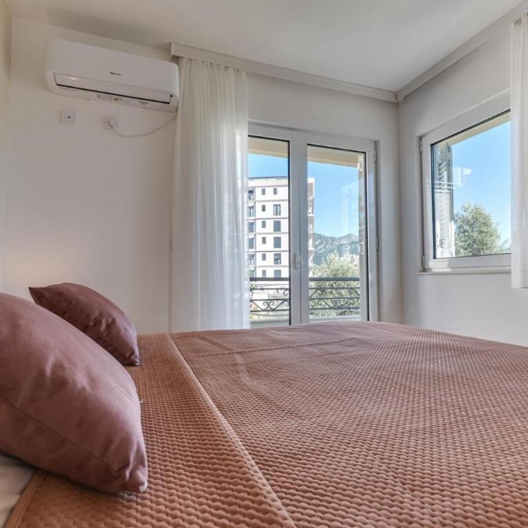 Valiya Residences Bečići - Two-Bedroom Deluxe Apartment with Ocean View - 30