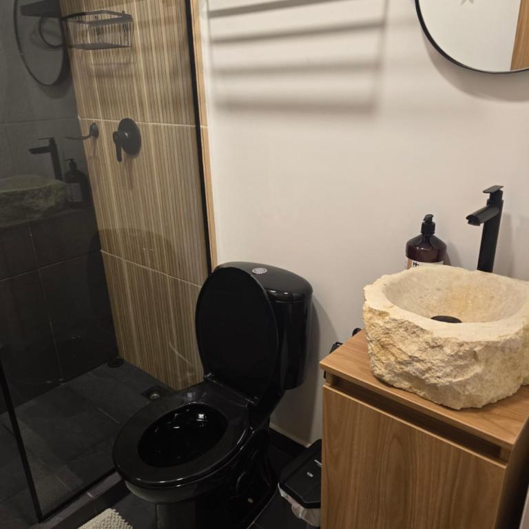 La Matea Laureles Premium Loft - One-Bedroom Apartment - 4