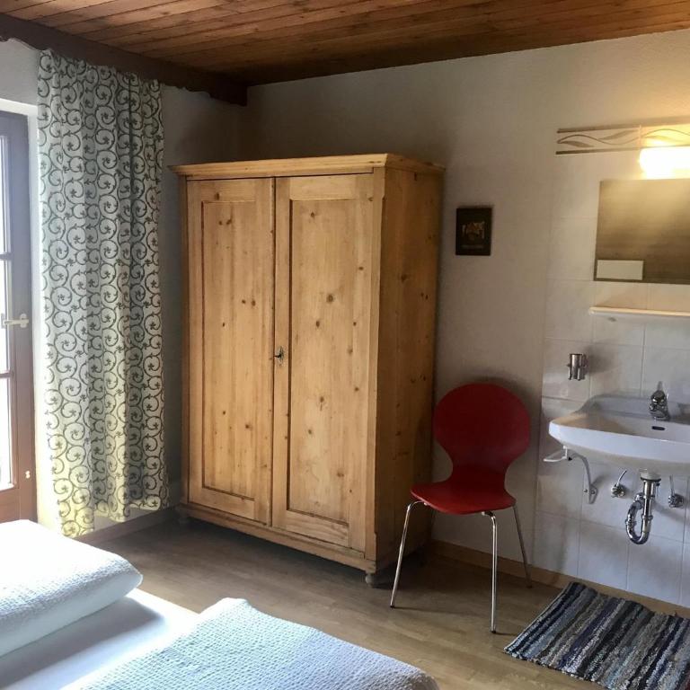 Haus Sabine Braunegger - Apartment mit 3 Schlafzimmern und Dusche - 28