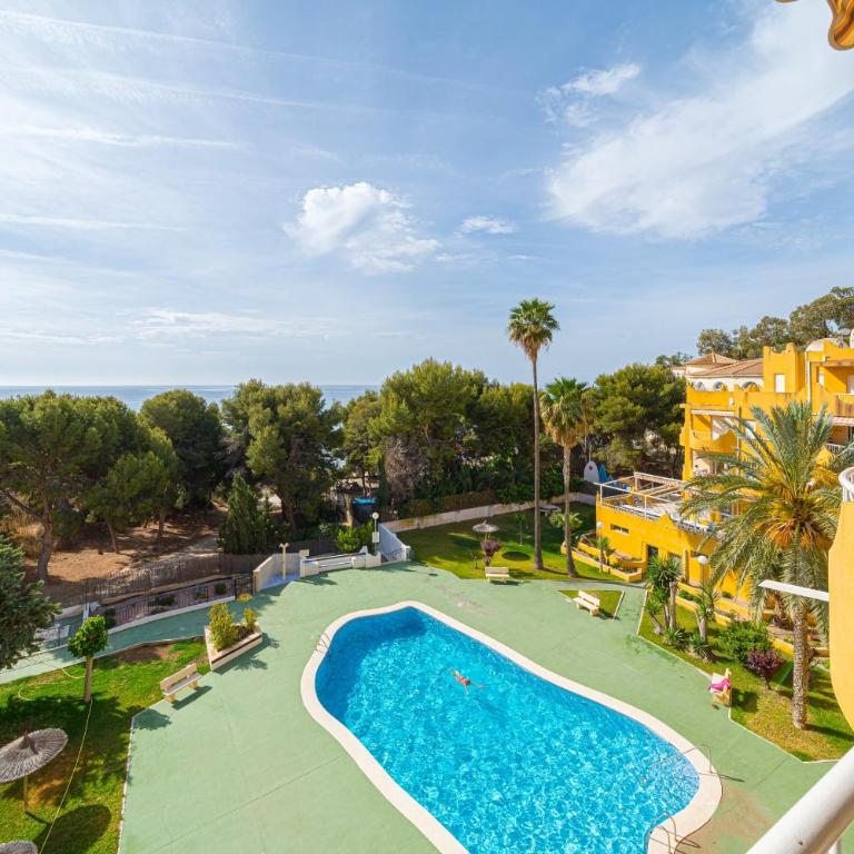 Sandra by the sea - Two-Bedroom Deluxe Apartment with Ocean View - 3