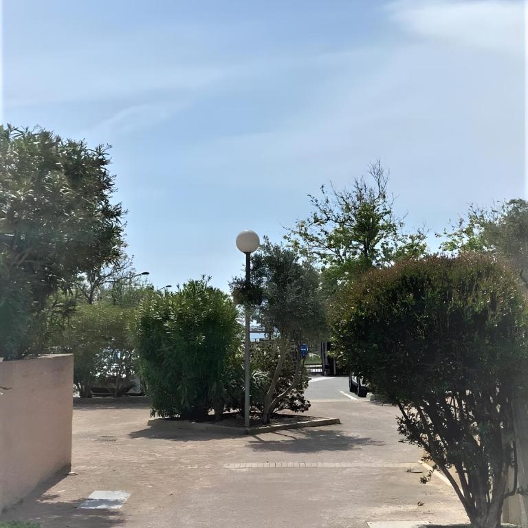 Villa à 80 m de la Plage Grazel - Casa de 3 dormitorios - 20