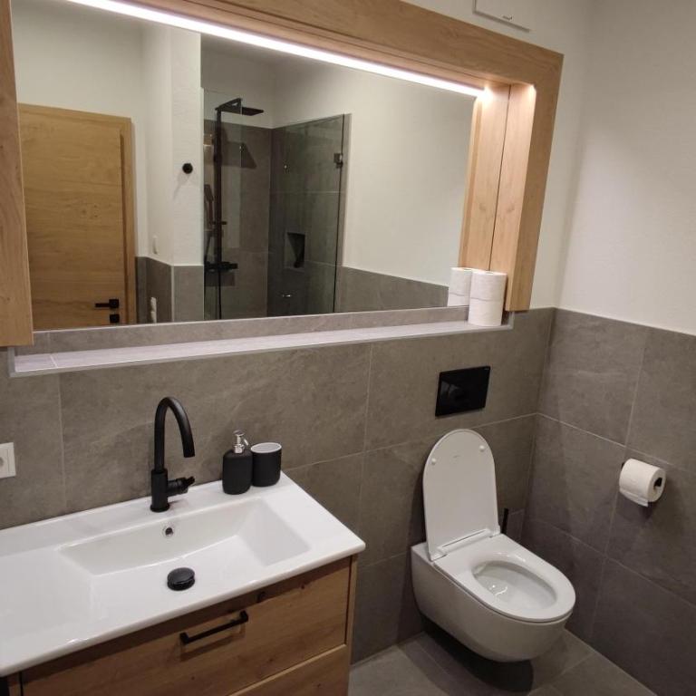 Apart Höllwarth - Apartment mit 2 Schlafzimmern und Dusche - 8