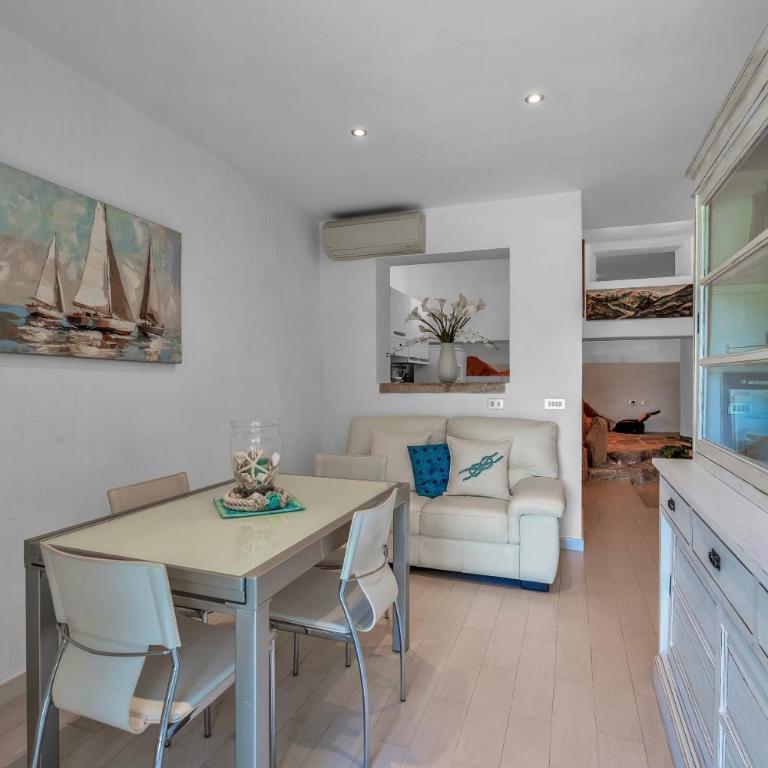 Nemeris Boutique Homes - Three-Bedroom House - 2