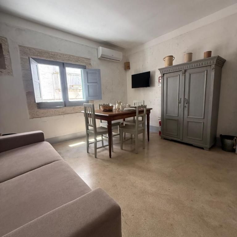 civico 2 - Casa con 2 Camere da Letto - 66