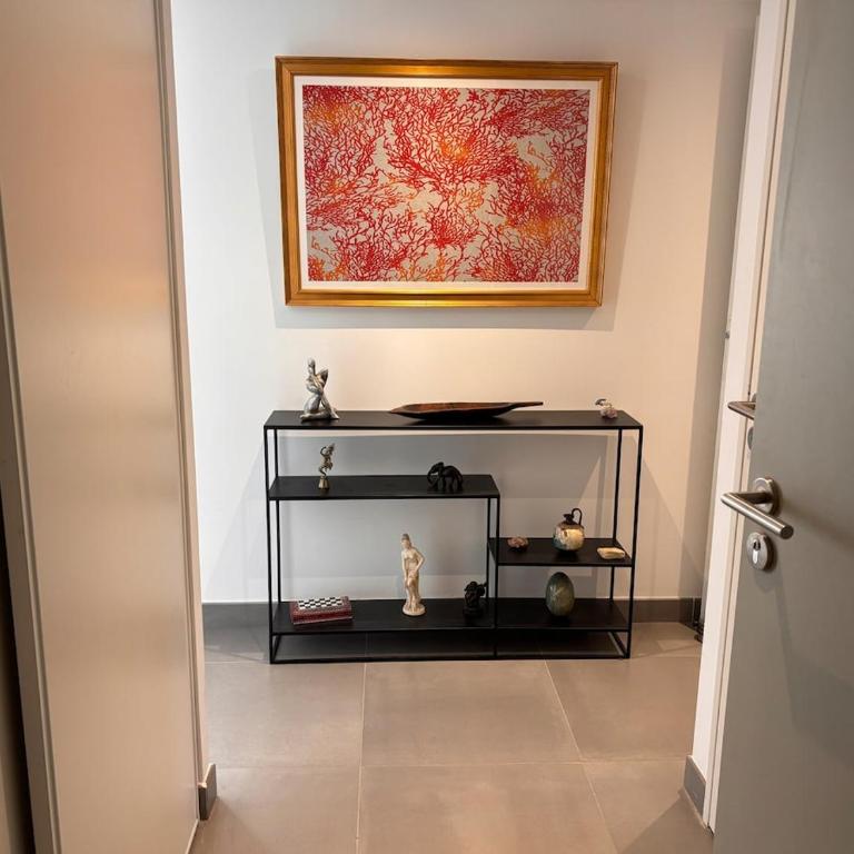 Spacious and quiet, air conditioning, parking, high floor - Appartement 3 Chambres - 6