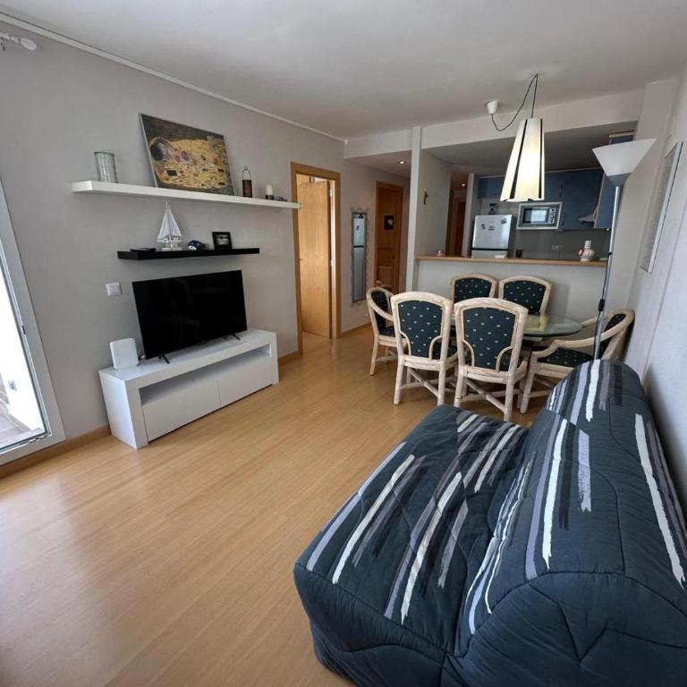 Bonito apartamento con piscina comunitaria AV 92 - Apartamento - 2