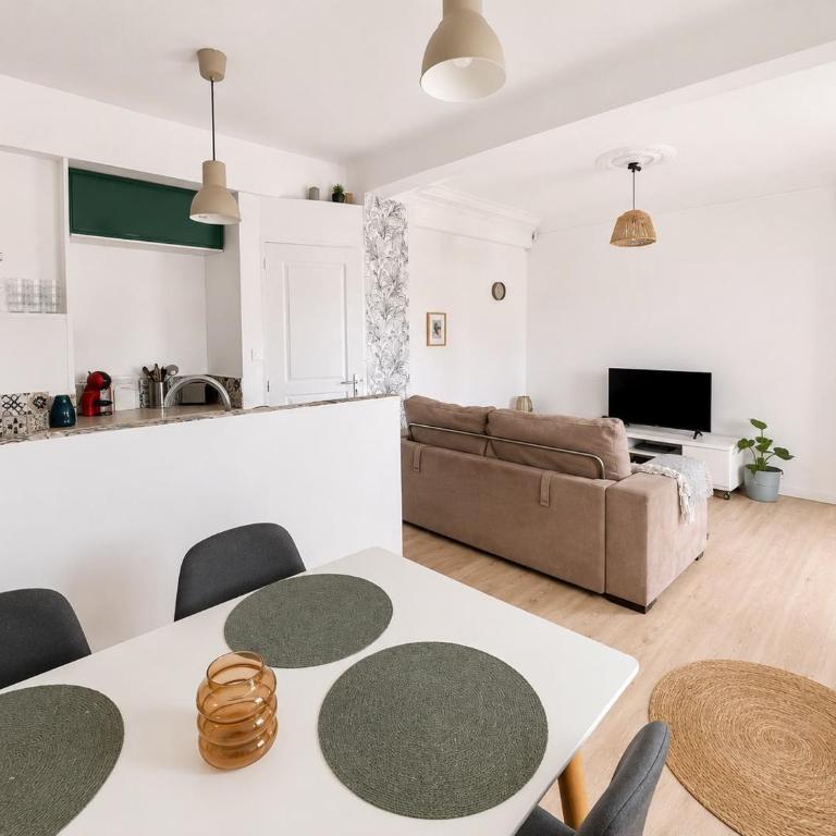 Les Terrasses de Primerose - One-Bedroom Apartment - 4